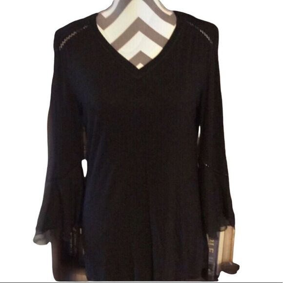 C. Oliver MEDIUM Black Top With Bell Sleeves - Picture 1 of 4